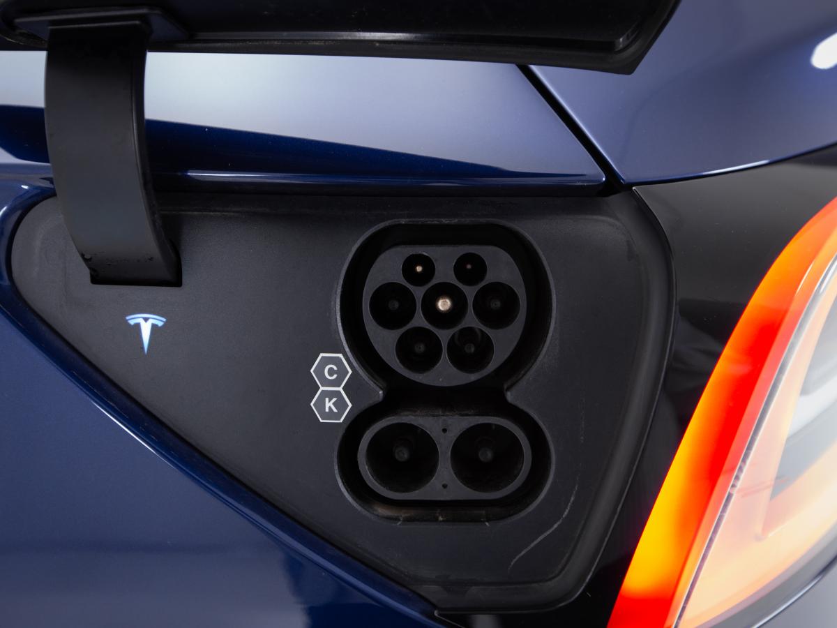 tesla-model-3-2022-eletrico-0cc