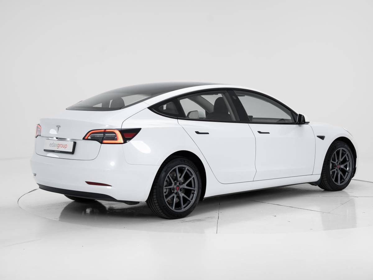 tesla-model-3-2021-eletrico-0cc