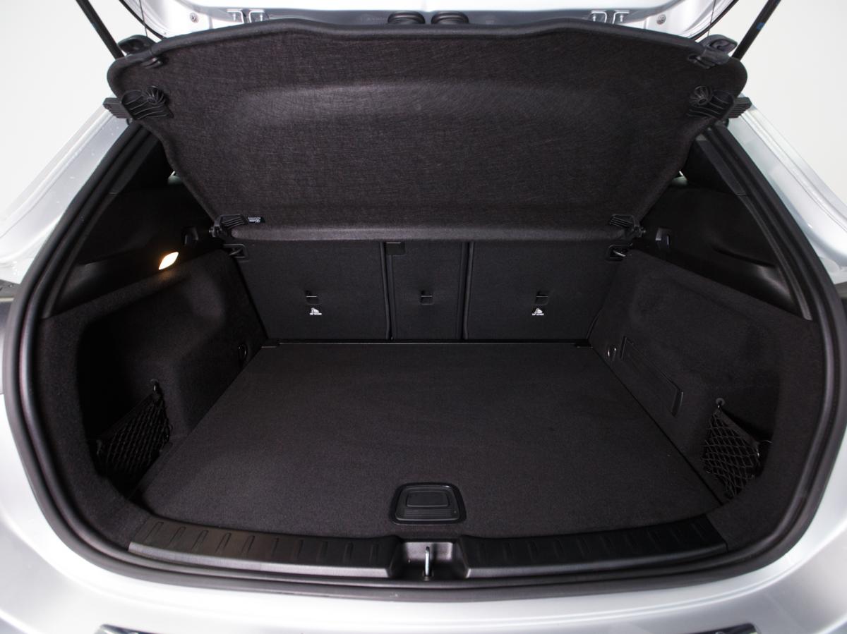 mercedes-benz-gla-2022-gasolina-1332cc