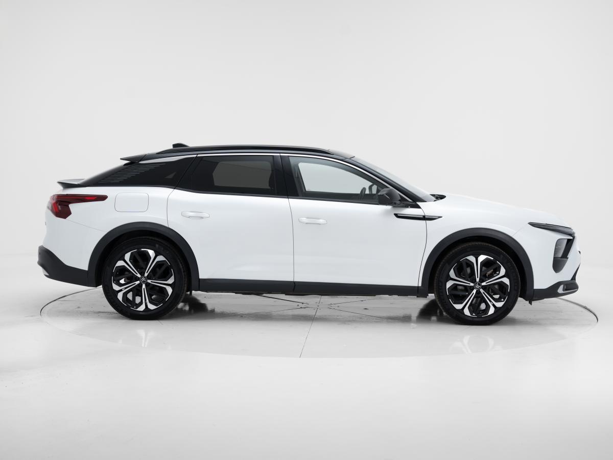 citroen-c5-x-2023-hibrido-a-gasolina-1598cc