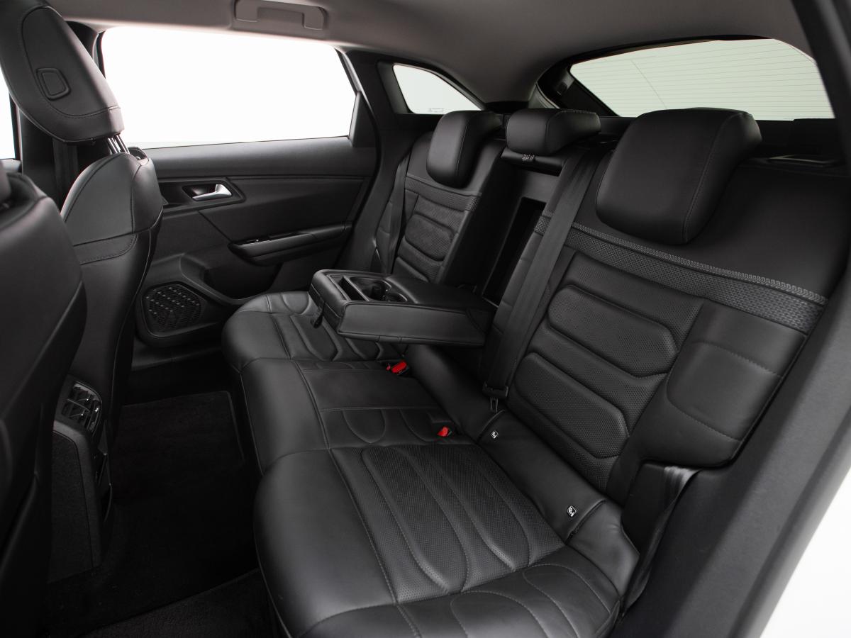citroen-c5-x-2023-hibrido-a-gasolina-1598cc