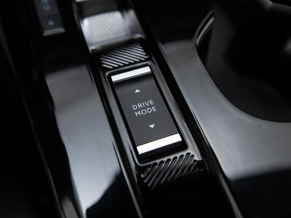 citroen-c5-x-2023-hibrido-a-gasolina-1598cc