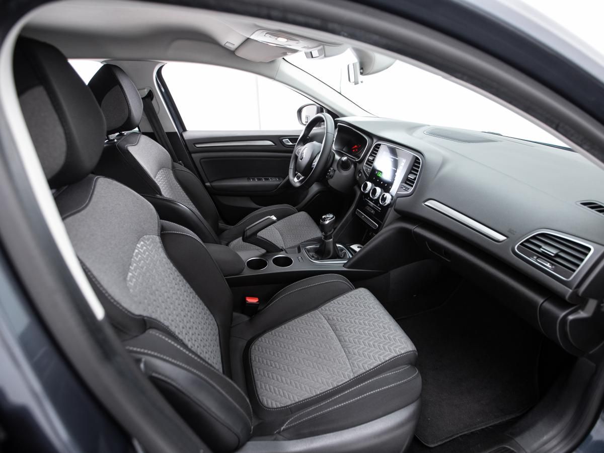 renault-megane-sport-tourer-2022-diesel-1461cc