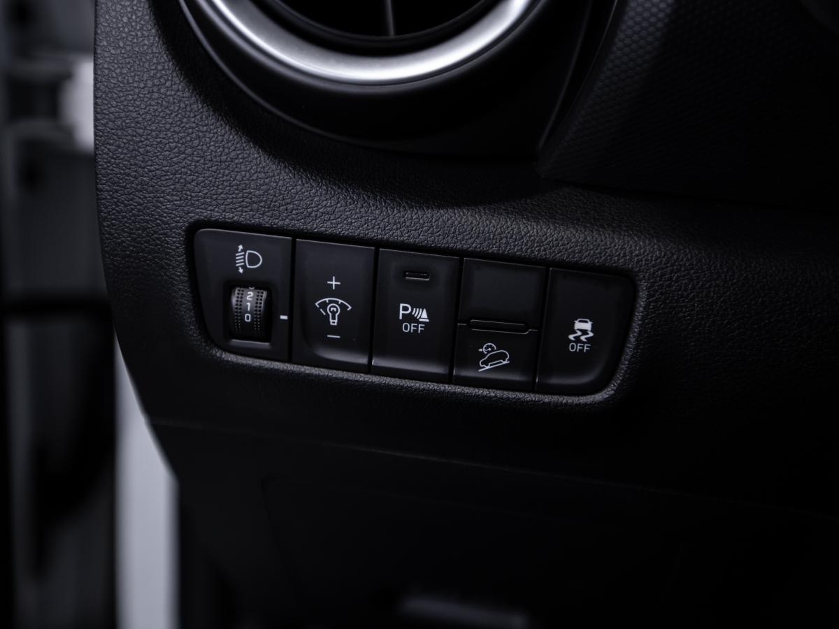 hyundai-kauai-2022-gasolina-998cc