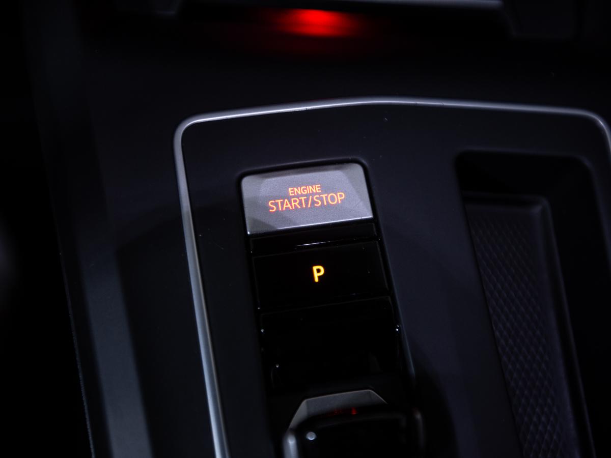 volkswagen-golf-2021-gasolina-1984cc