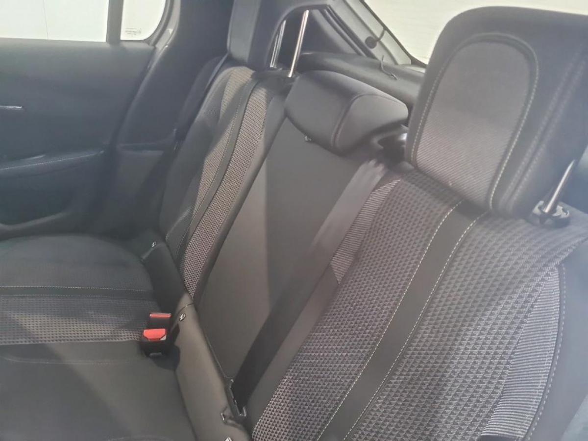 peugeot-208-2022-diesel-1499cc