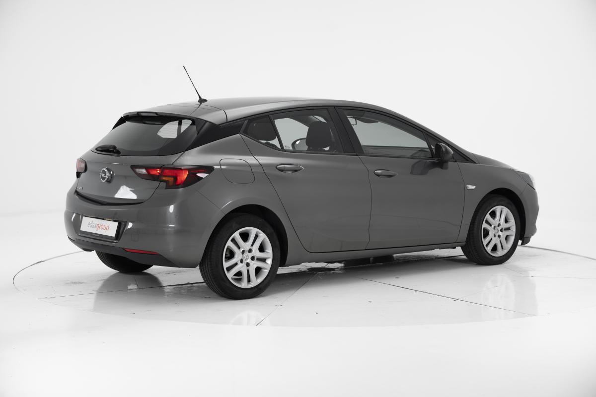 opel-astra-2021-diesel-1496cc