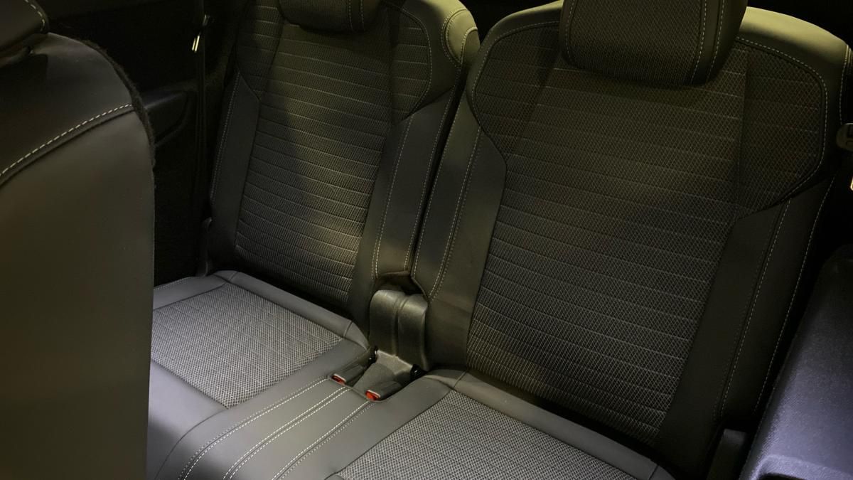 peugeot-5008-2025-gasolina-1199cc