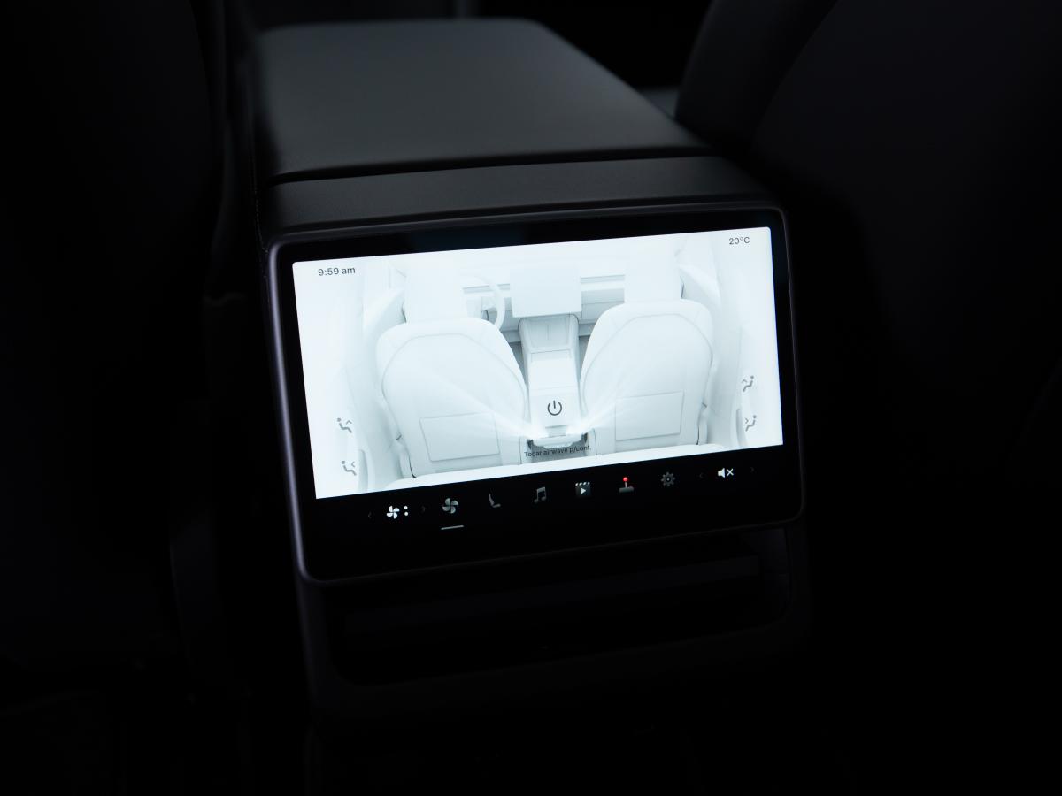 tesla-model-3-2024-eletrico-0cc