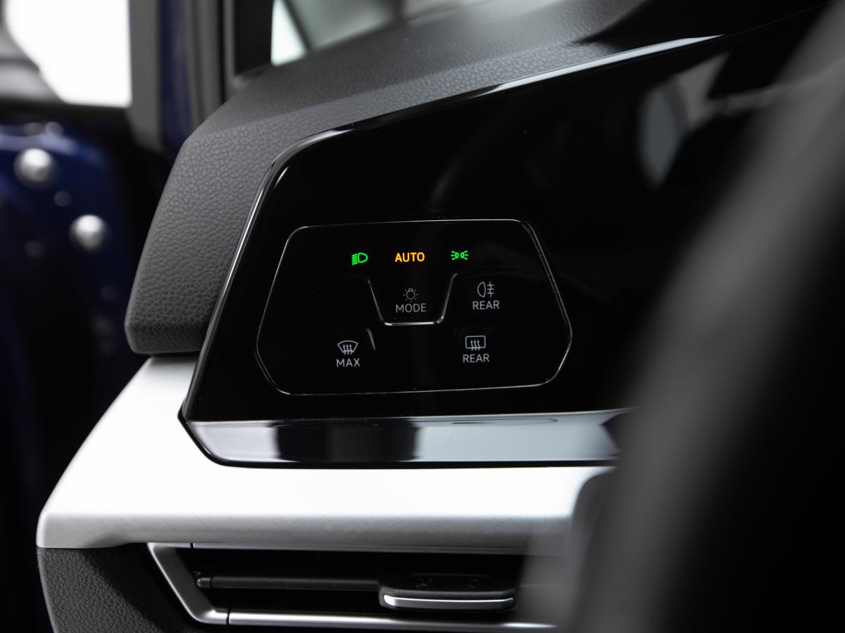 volkswagen-golf-2023-gasolina-999cc