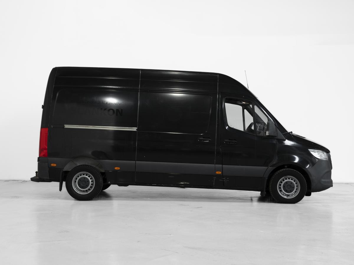 mercedes-benz-sprinter-2021-diesel-2143cc