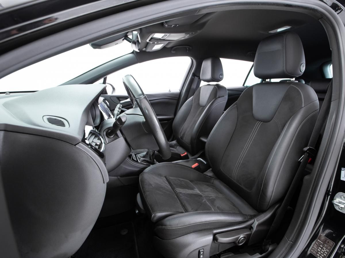 opel-astra-sport-tourer-2022-diesel-1496cc