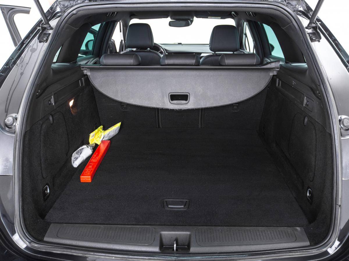opel-astra-sport-tourer-2022-diesel-1496cc