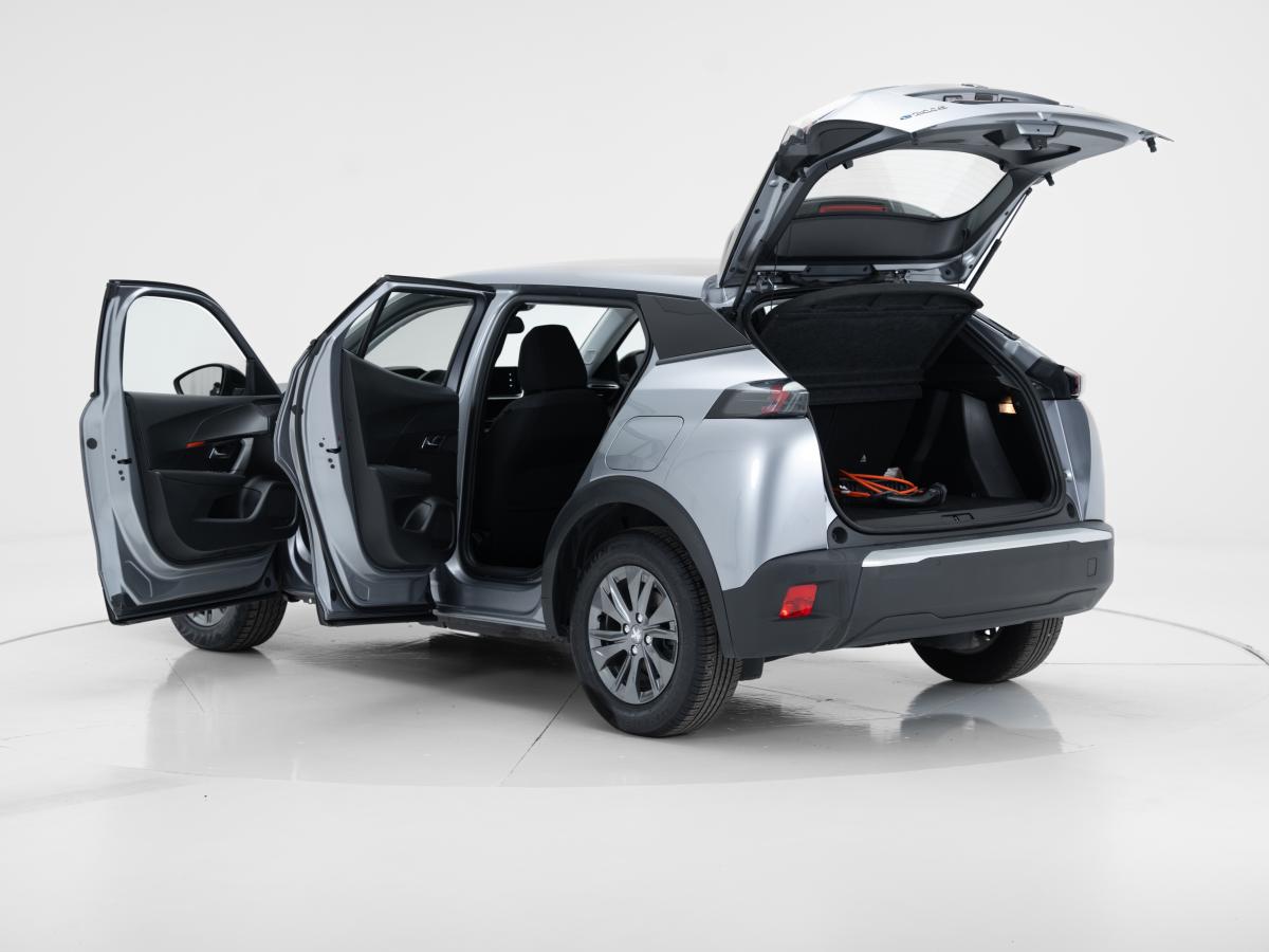 peugeot-e-2008-2022-eletrico-0cc