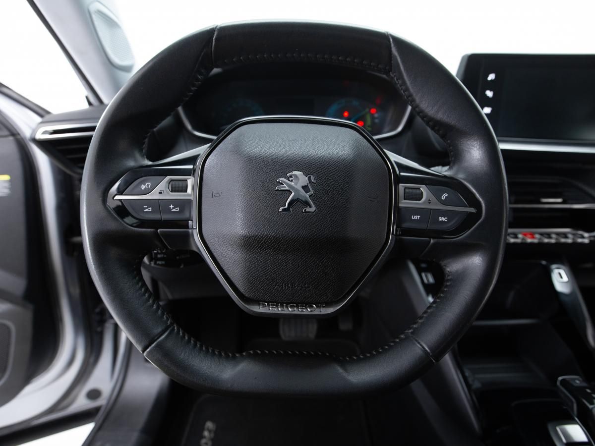 peugeot-e-2008-2022-eletrico-0cc