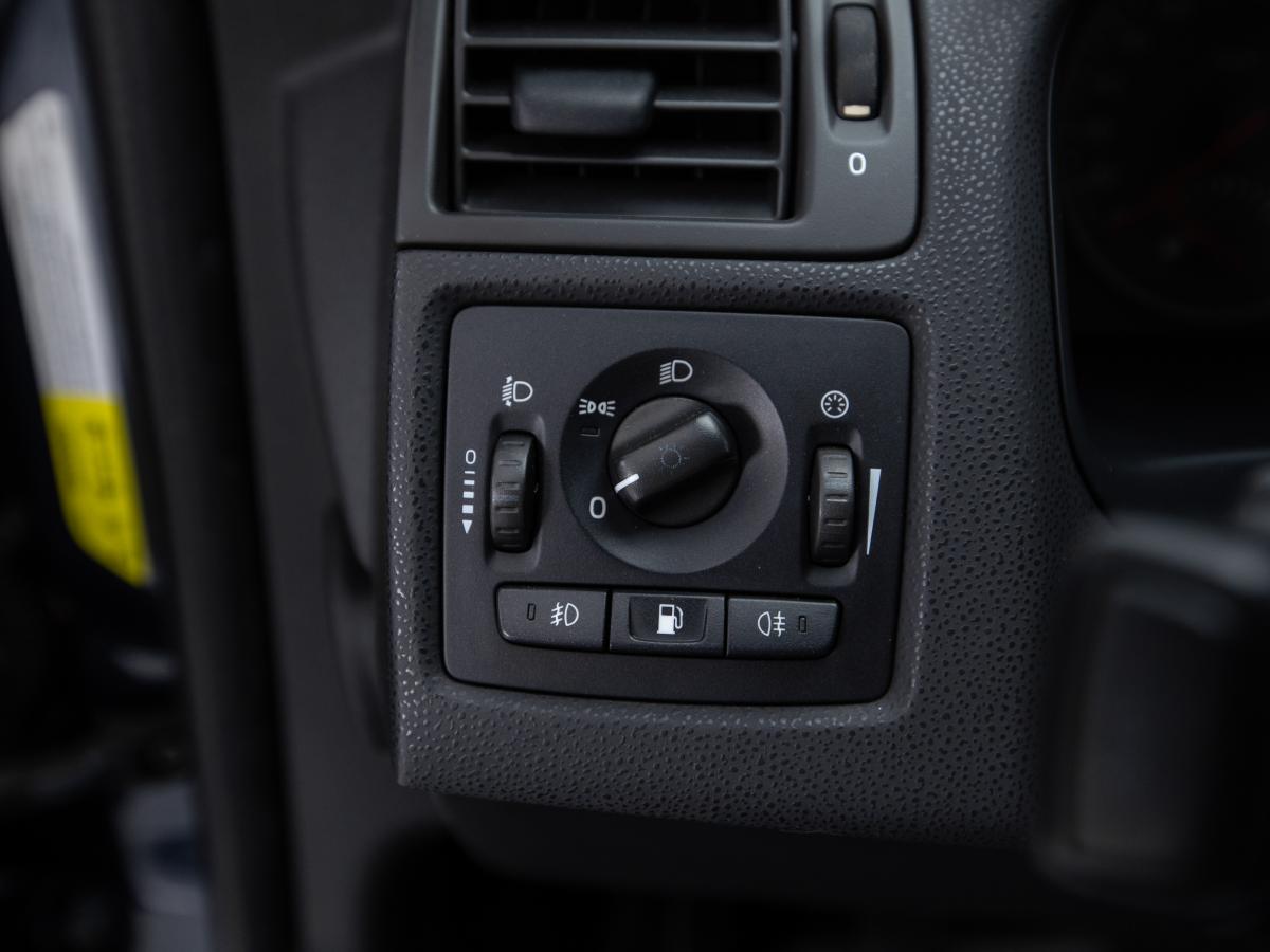 volvo-v50-2005-diesel-1997cc