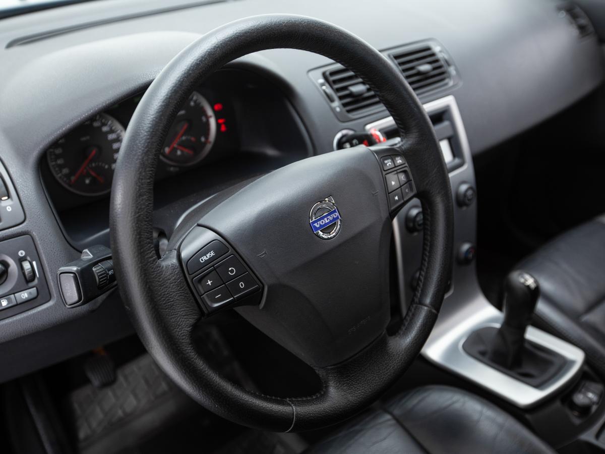 volvo-v50-2005-diesel-1997cc