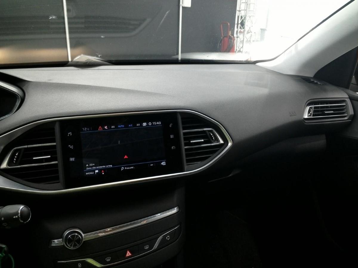 peugeot-308-2020-diesel-1499cc