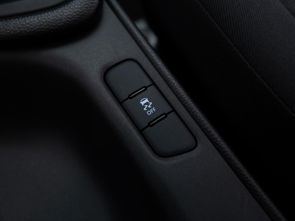 toyota-yaris-2021-gasolina-998cc