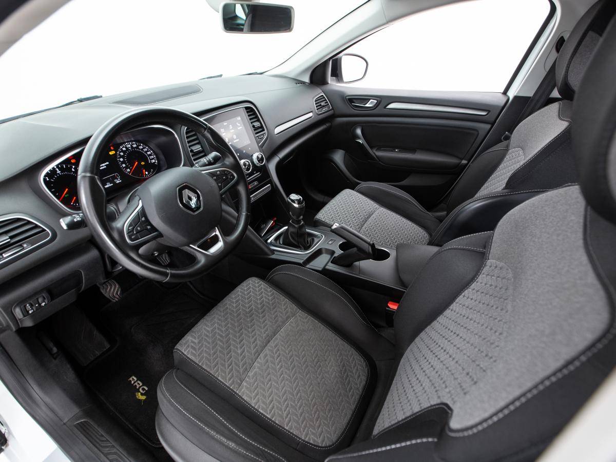 renault-megane-sport-tourer-2022-diesel-1461cc