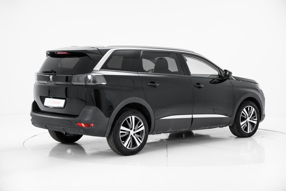 peugeot-5008-2022-gasolina-1199cc