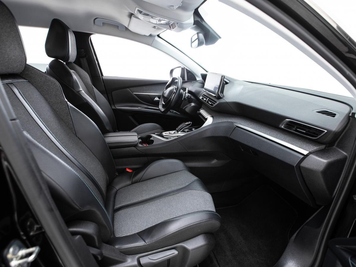 peugeot-5008-2022-gasolina-1199cc