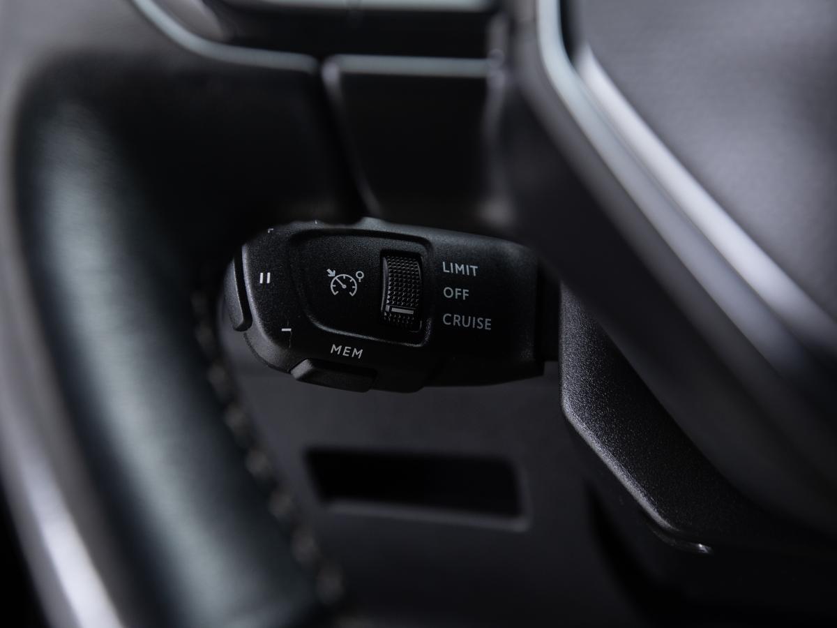 peugeot-5008-2022-gasolina-1199cc