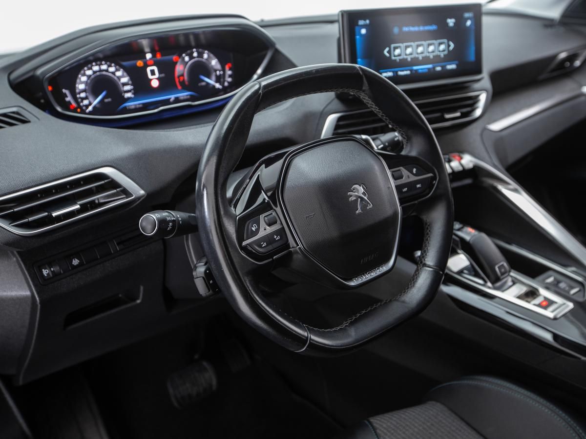 peugeot-5008-2022-gasolina-1199cc