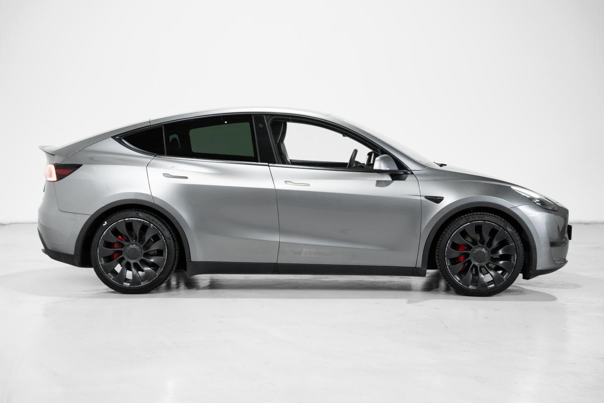 tesla-model-y-2022-eletrico-0cc