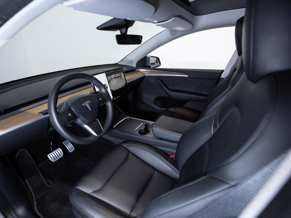tesla-model-y-2022-eletrico-0cc