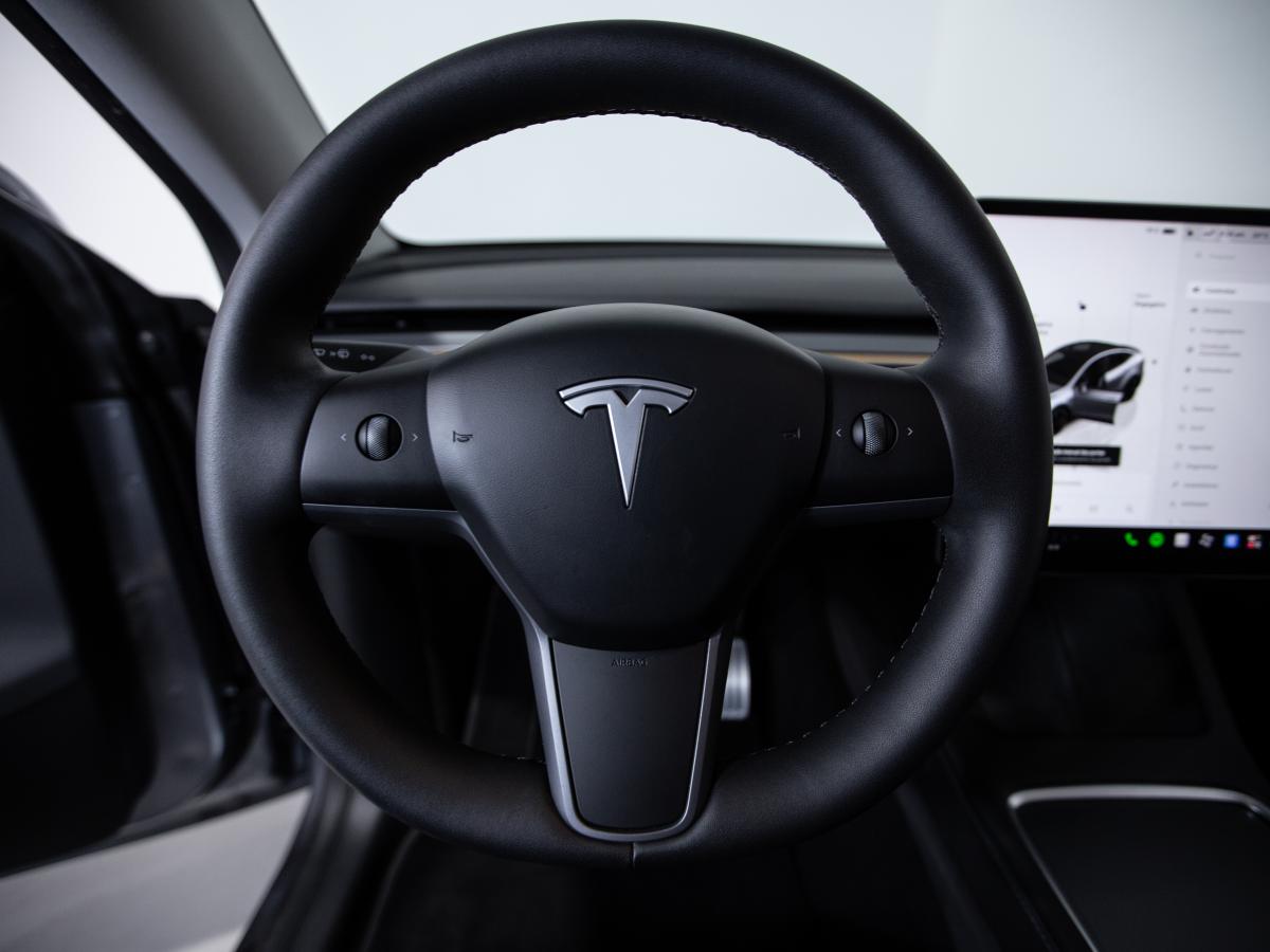 tesla-model-y-2022-eletrico-0cc