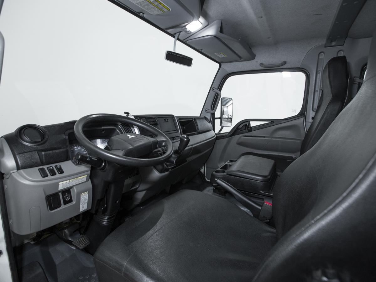mitsubishi-canter-2021-diesel-2889cc