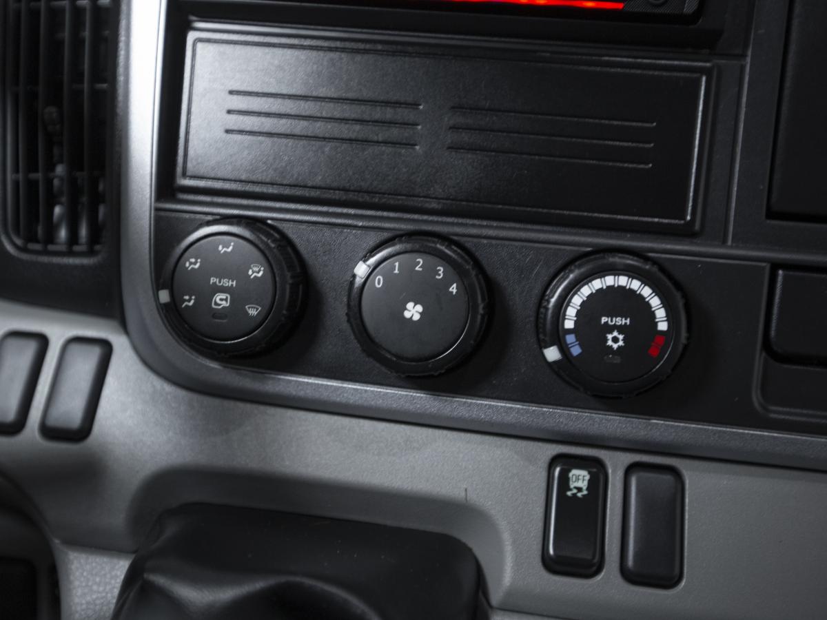 mitsubishi-canter-2021-diesel-2889cc