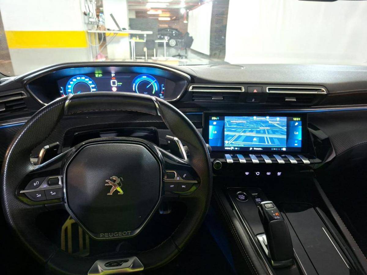 peugeot-508-sw-2022-hibrido-a-gasolina-1598cc