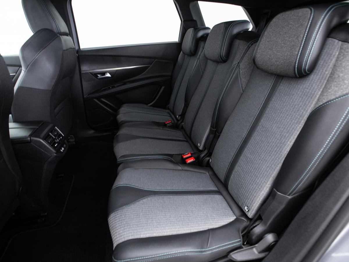 peugeot-5008-2024-diesel-1499cc