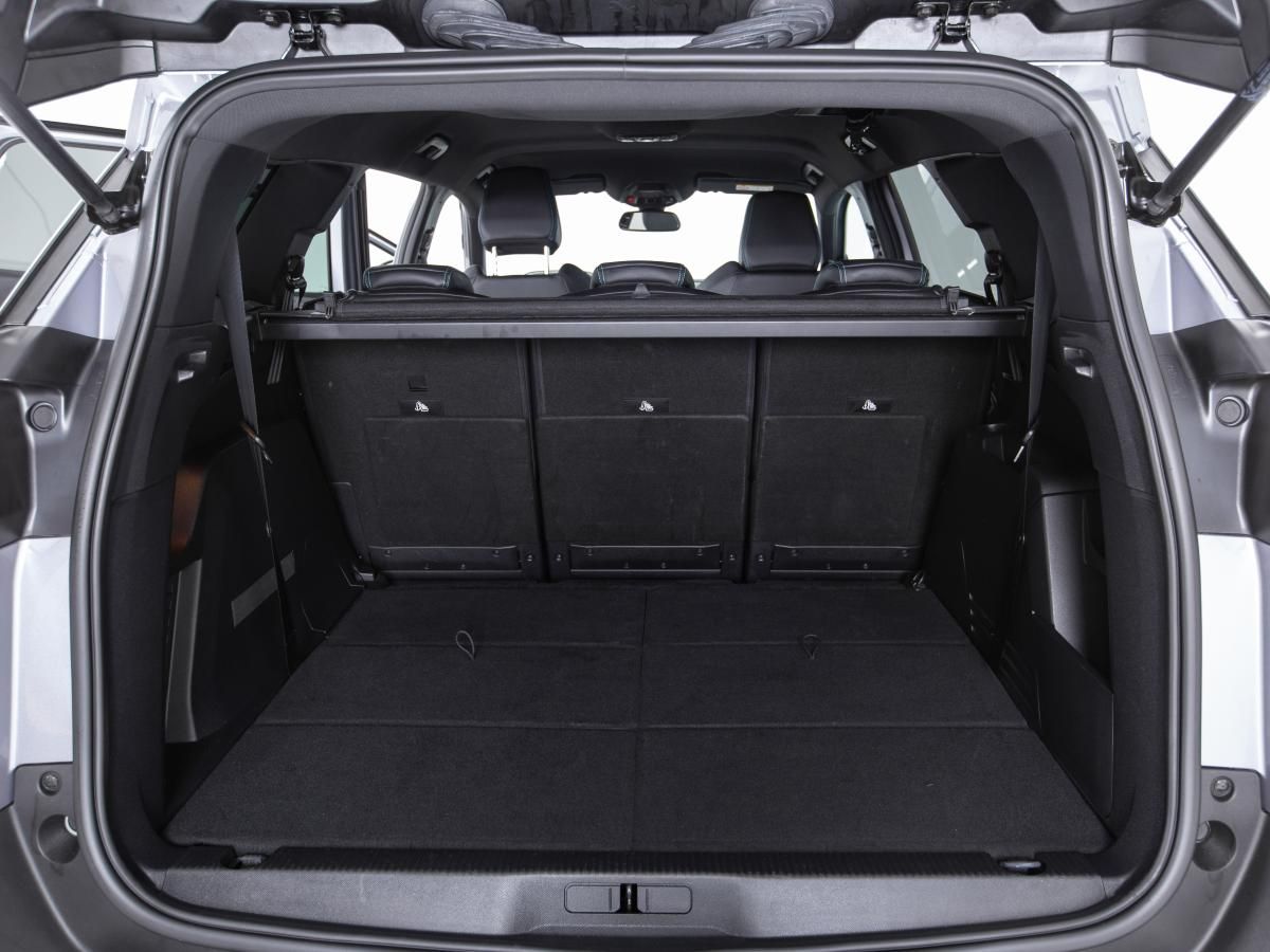 peugeot-5008-2024-diesel-1499cc