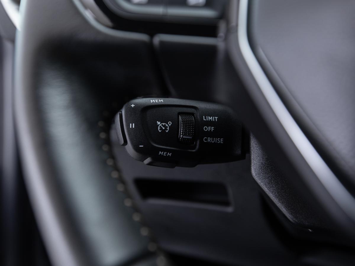 peugeot-5008-2024-diesel-1499cc
