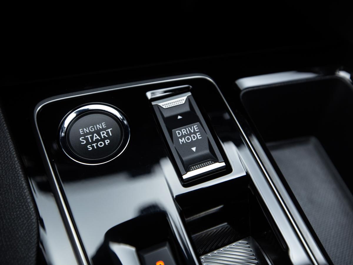 peugeot-5008-2024-diesel-1499cc