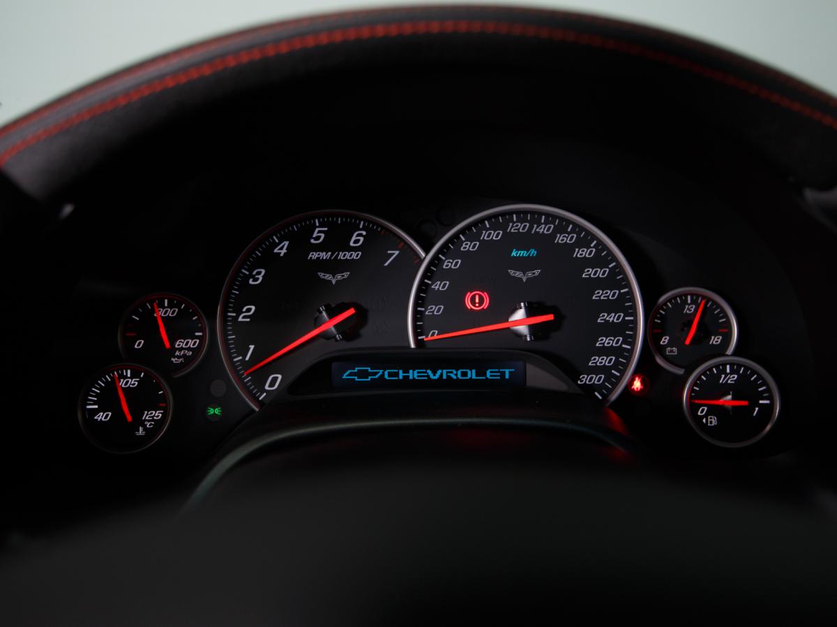 chevrolet-corvette-2011-gasolina-6162cc