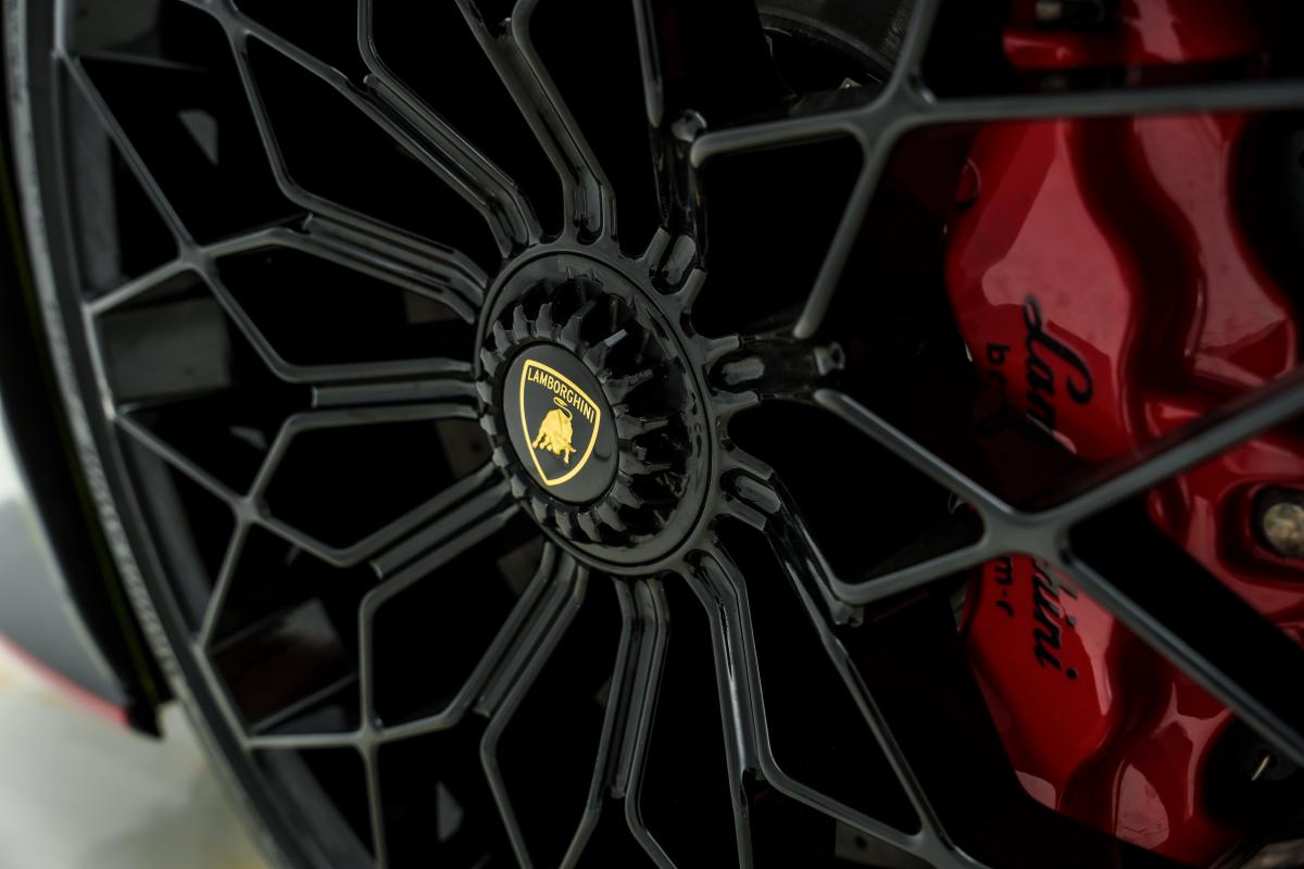 lamborghini-huracan-2022-gasolina-5204cc