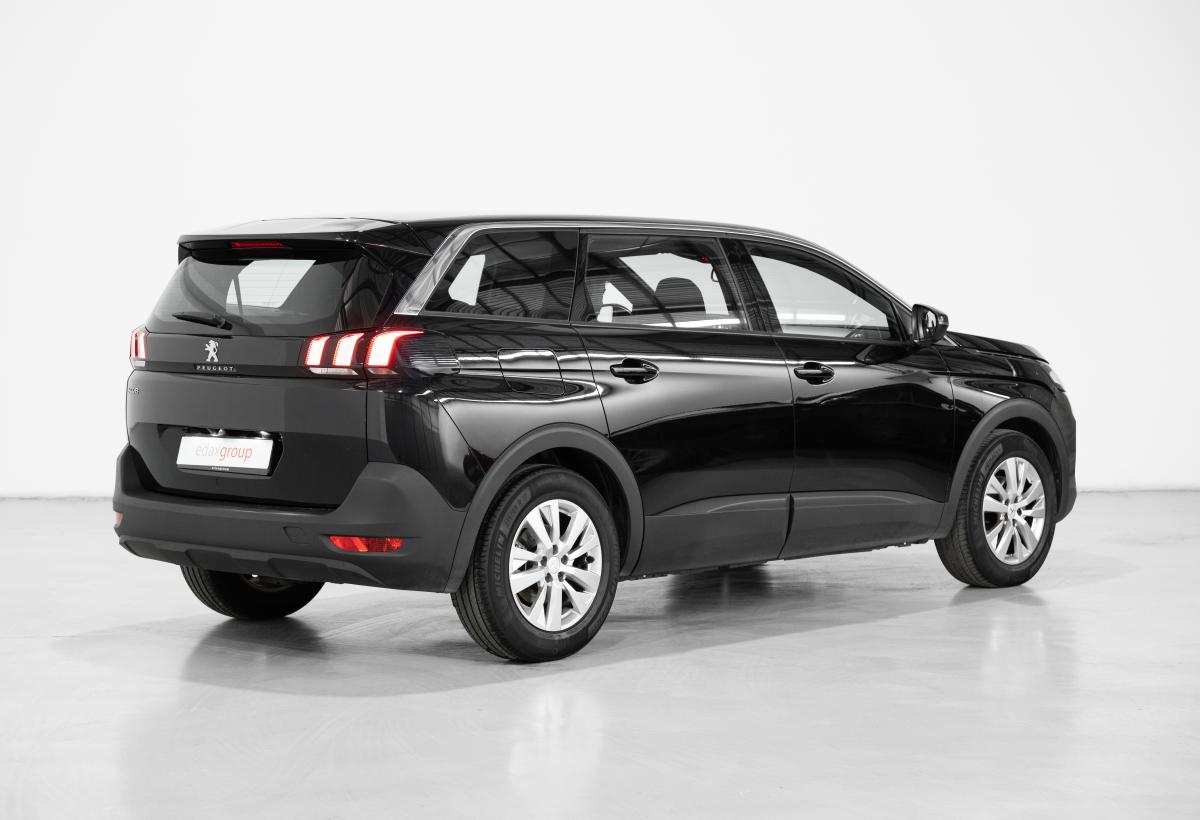 peugeot-5008-2023-diesel-1499cc