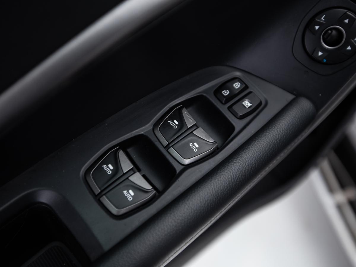 hyundai-santa-fe-2015-diesel-2199cc