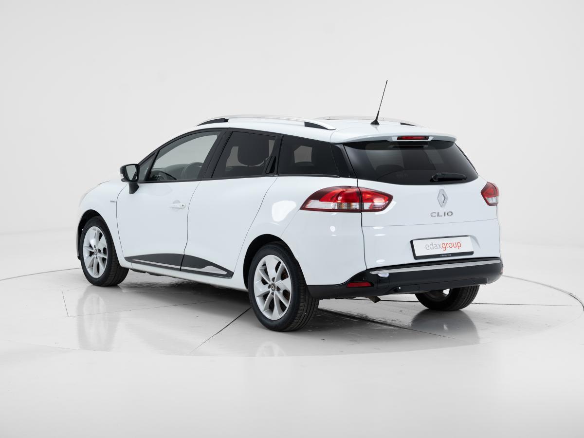 renault-clio-sport-tourer-2018-diesel-1461cc