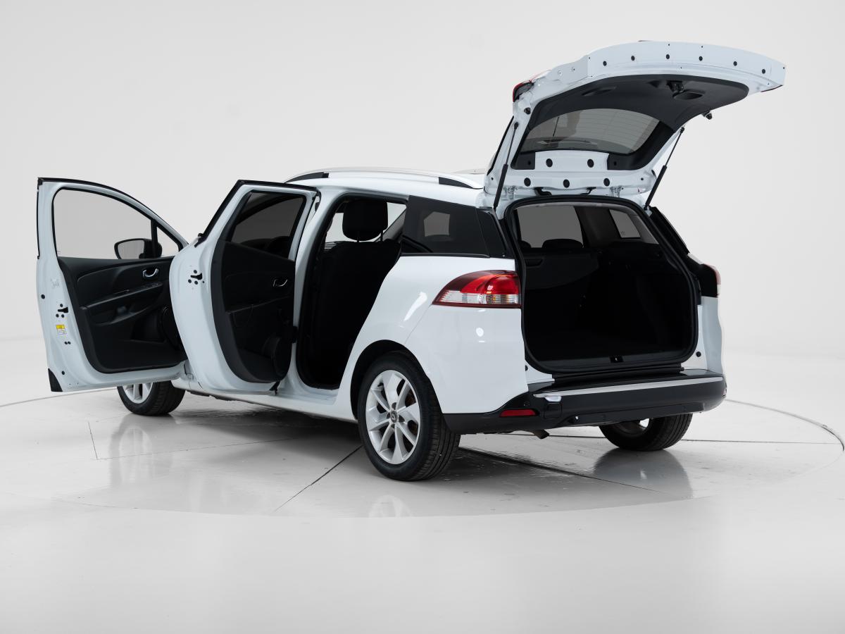 renault-clio-sport-tourer-2018-diesel-1461cc