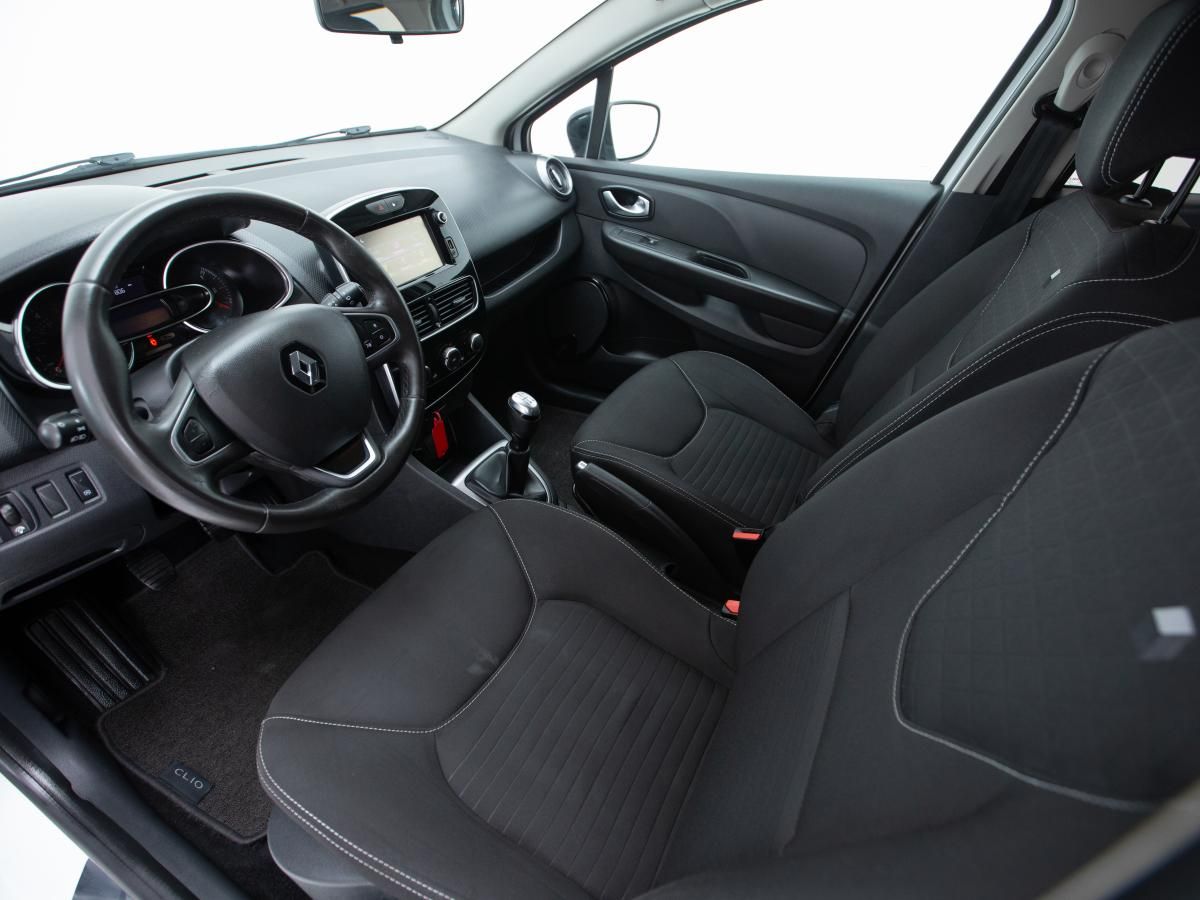 renault-clio-sport-tourer-2018-diesel-1461cc