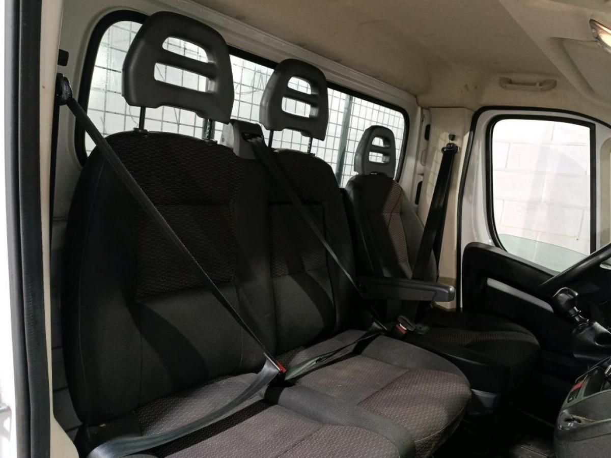 peugeot-boxer-2021-diesel-2179cc