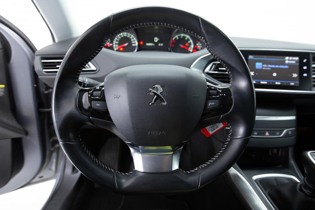 peugeot-308-sw-2019-gasolina-1199cc