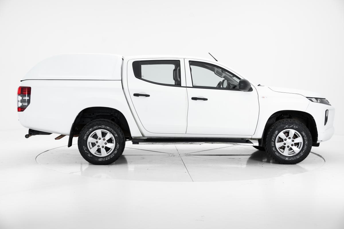 mitsubishi-l200-2021-diesel-2268cc
