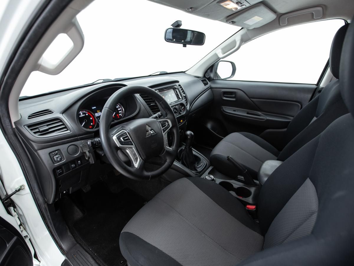 mitsubishi-l200-2021-diesel-2268cc
