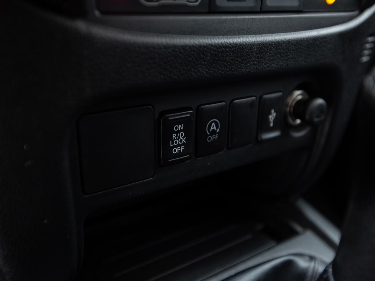 mitsubishi-l200-2021-diesel-2268cc